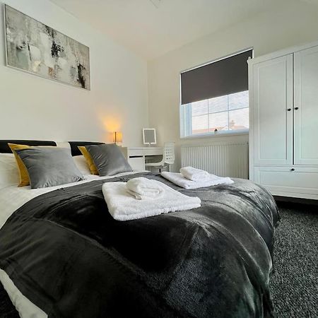 Fantastic Apartment At Graham Court Worcester Luaran gambar