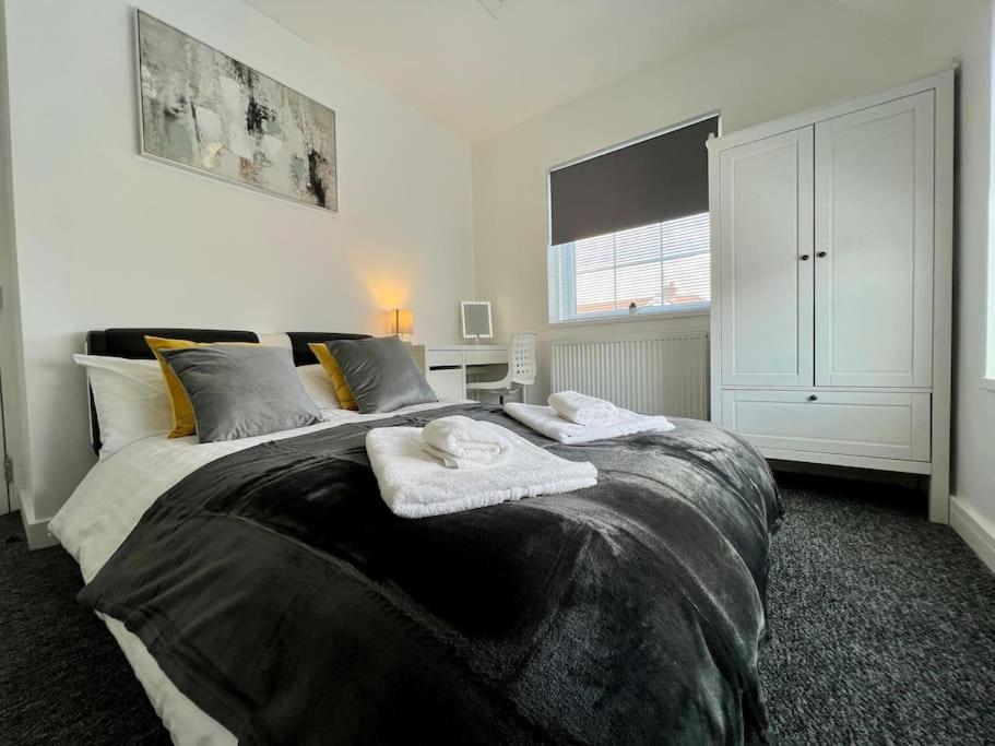 Fantastic Apartment At Graham Court Worcester Luaran gambar